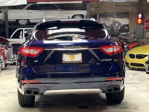 Used 2017 Maserati Levante w/ Sport Package AWD/4WD image 6
