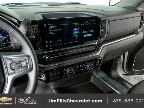 Certified 2024 Chevrolet Silverado 2500 LTZ w/ LTZ Convenience Package image 14