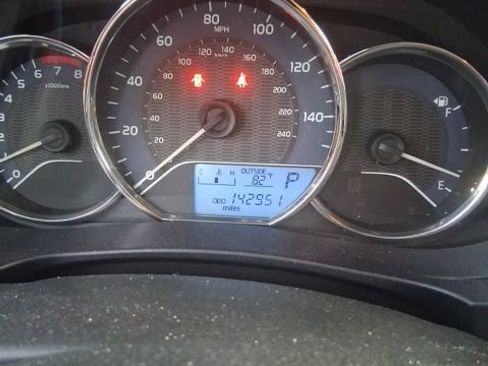 Used 2016 Toyota Corolla LE image 6