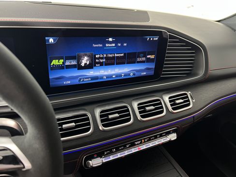 New 2025 Mercedes-Benz GLE 53 AMG 4MATIC image 29