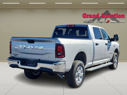 New 2026 RAM 2500 Big Horn AWD/4WD image 5