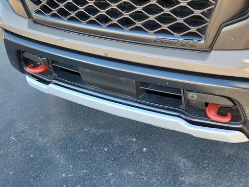 Used 2021 Nissan Titan PRO-4X w/ Pro-4x Convenience Package image 7