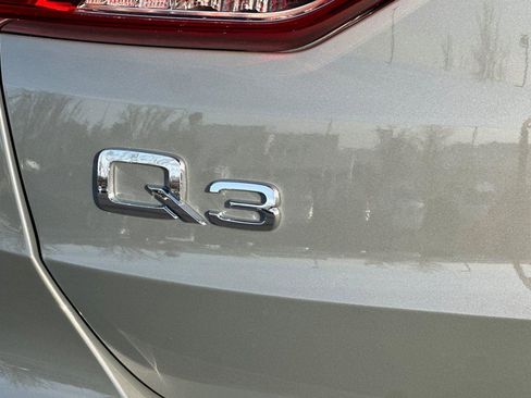 Certified 2025 Audi Q3 2.0T Premium w/ Convenience Package image 26