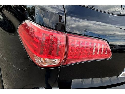 Used 2017 INFINITI QX80 4WD image 23