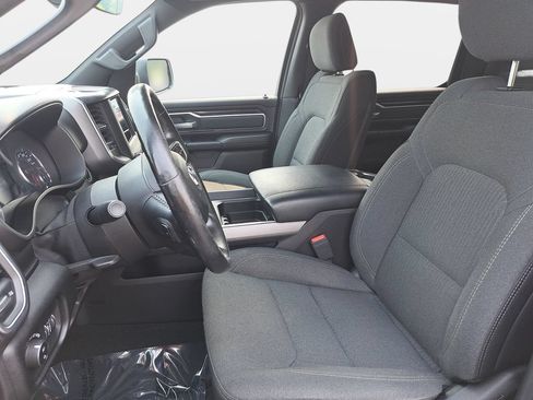 Used 2019 RAM 1500 Big Horn AWD/4WD image 14