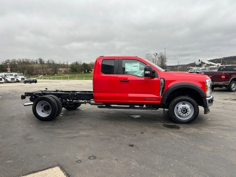 New 2026 Ford F550 4x4 Supercab Super Duty image 11