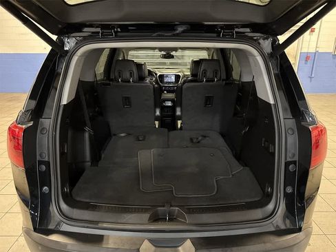 Used 2017 GMC Acadia SLT image 11