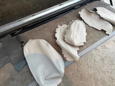 Used 1993 Toyota Land Cruiser Base AWD 4dr SUV image 60