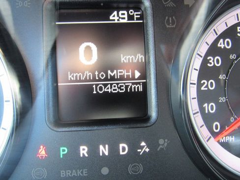Used 2020 RAM 1500 Tradesman w/ Chrome Appearance Group AWD/4WD image 32