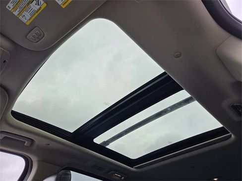 Used 2020 Ford Expedition Platinum image 10