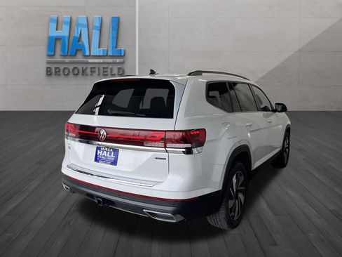 New 2026 Volkswagen Atlas SE image 5