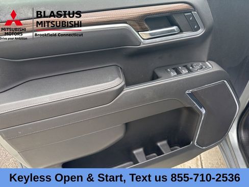Used 2023 Chevrolet Silverado 1500 LT AWD/4WD image 23