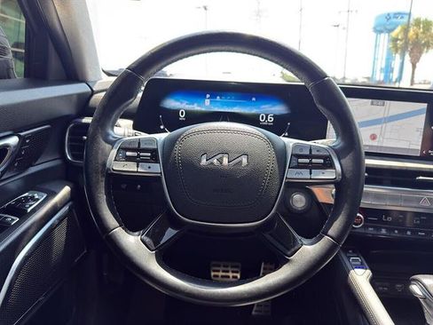 Used 2023 Kia Telluride SX Prestige AWD/4WD image 16