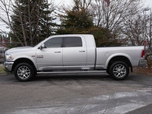 Used 2016 RAM 2500 Limited image 17
