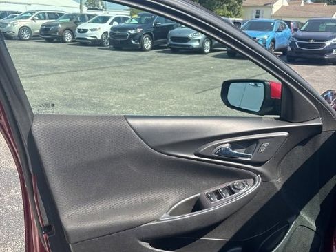 Used 2020 Chevrolet Malibu LT image 15