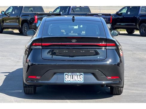 New 2026 Toyota Prius XLE image 5