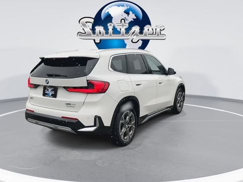 Used 2025 BMW X1 xDrive28i image 9