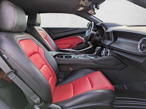 Used 2021 Chevrolet Camaro LT image 18