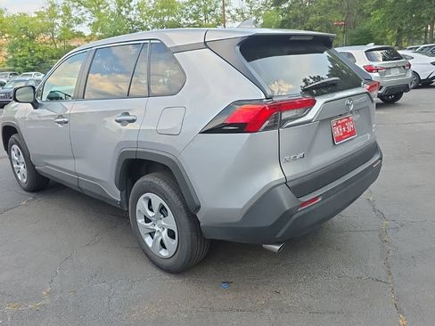 Used 2025 Toyota RAV4 LE AWD/4WD image 7