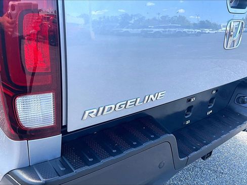 Used 2022 Honda Ridgeline RTL-E image 8