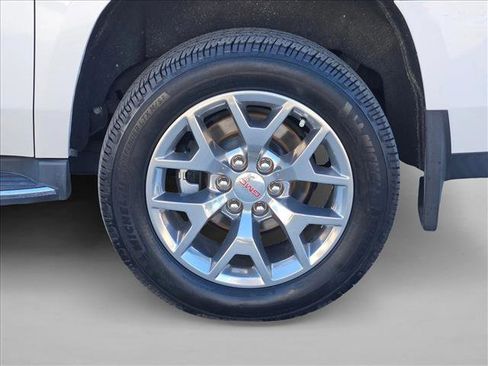 Used 2020 GMC Yukon XL SLT w/ Open Road Package image 27