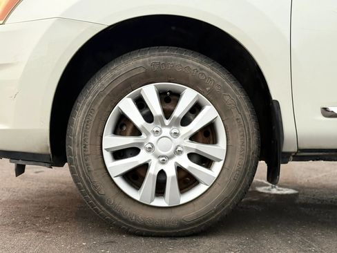 Used 2011 Nissan Rogue S FWD image 29