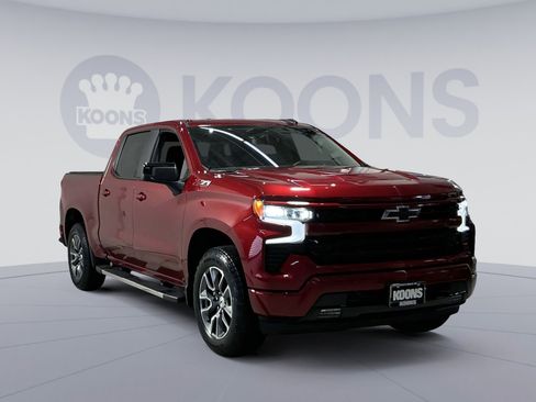 Used 2024 Chevrolet Silverado 1500 RST w/ Z71 Off-Road Package image 18