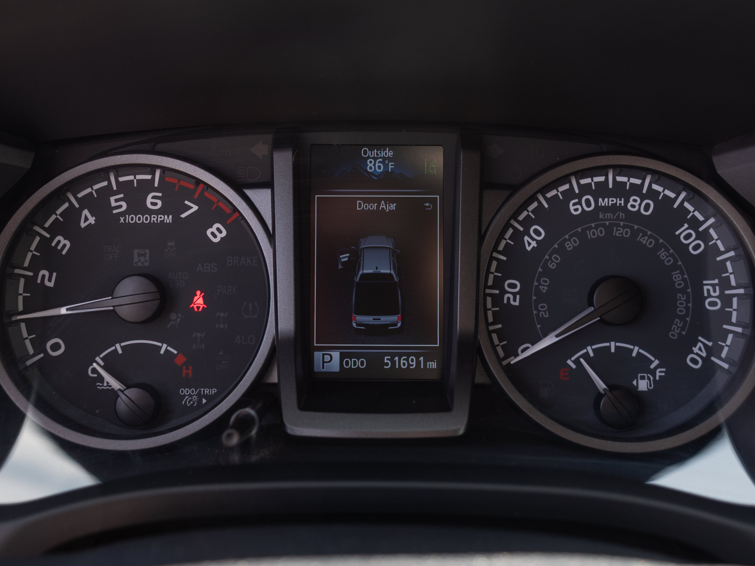 Used 2022 Toyota Tacoma TRD Sport AWD/4WD image 3