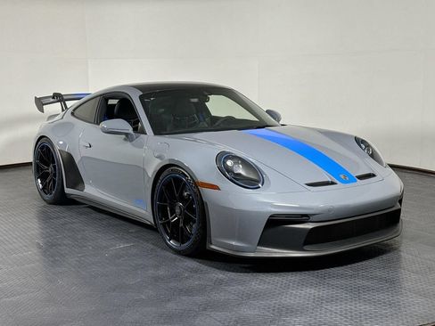 Certified 2024 Porsche 911 GT3 RWD image 9