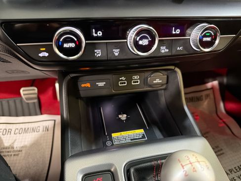 Used 2023 Honda Civic Type R image 19