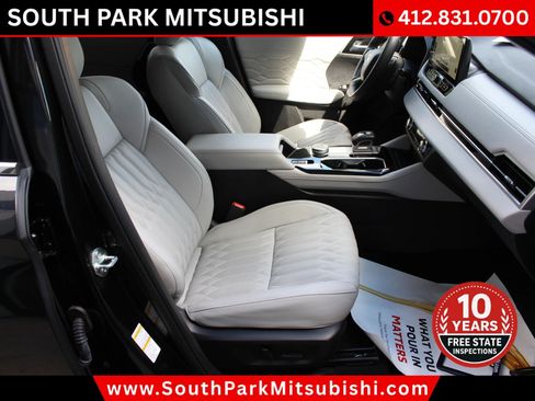 Used 2025 Mitsubishi Outlander AWD image 14