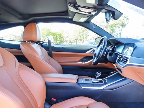 Used 2022 BMW 430i Coupe w/ Convenience Package image 16