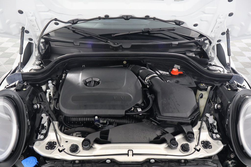 Used 2026 MINI Cooper 2-Door Hardtop FWD image 13