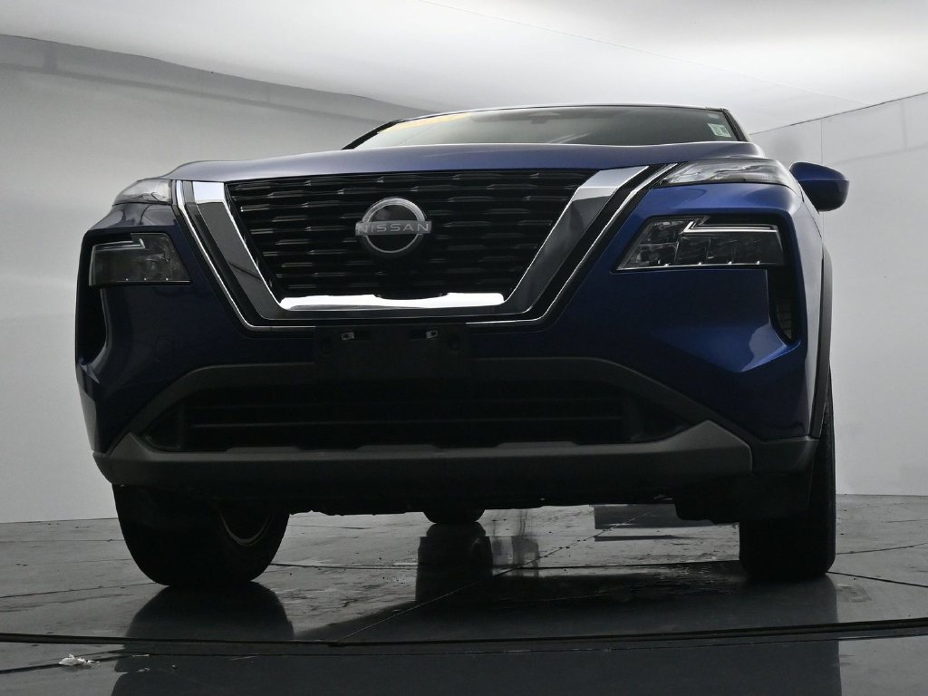 Used 2023 Nissan Rogue SV AWD/4WD image 30