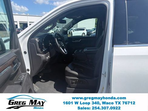 Used 2025 GMC Sierra 1500 SLT RWD image 10