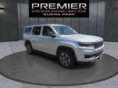 Certified 2024 Jeep Wagoneer Series II w/ Flexible Seating Group