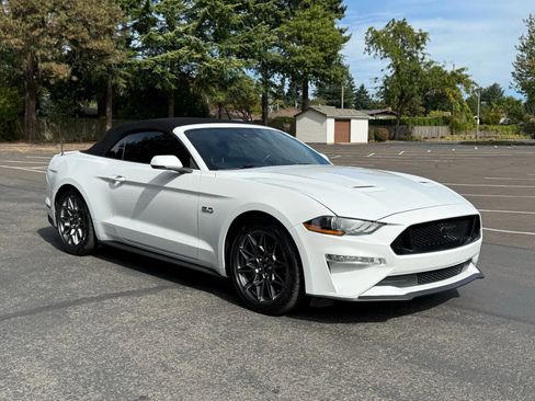 Used 2020 Ford Mustang GT Premium w/ Equipment Group 401A image 8