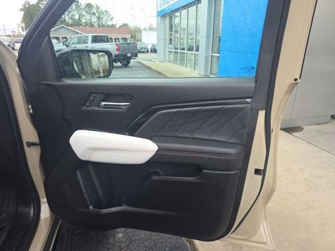 Used 2024 GMC Canyon AT4X w/ AT4X AEV Edition image 49