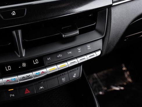 Used 2024 Cadillac CT4 Premium Luxury image 28