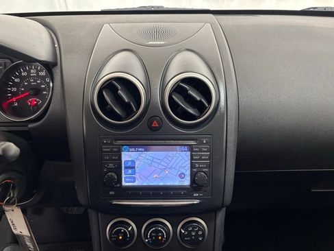 Used 2011 Nissan Rogue SV w/ SL Pkg image 24