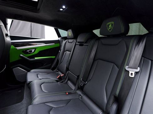 Used 2022 Lamborghini Urus image 53