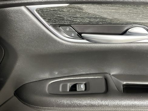 Used 2021 Cadillac XT5 Premium Luxury FWD image 30