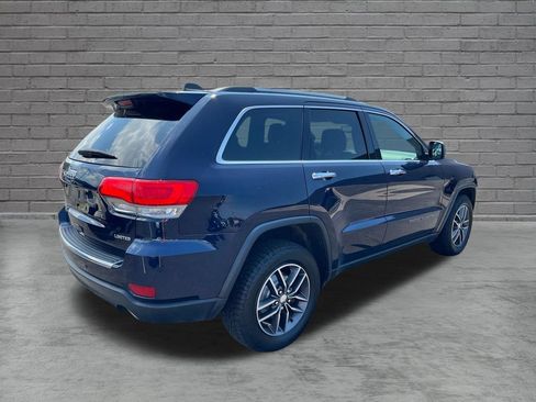 Used 2017 Jeep Grand Cherokee Limited AWD/4WD image 5