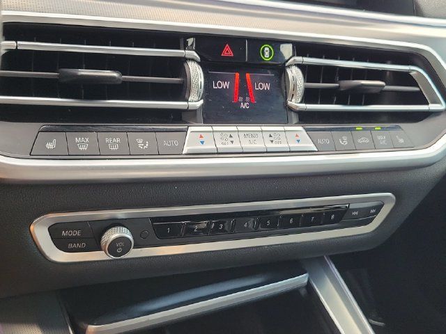 Used 2021 BMW X5 xDrive40i w/ Convenience Package AWD/4WD image 36