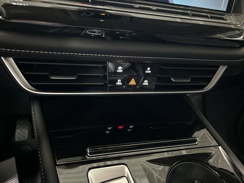 New 2025 Volkswagen Atlas SE image 20