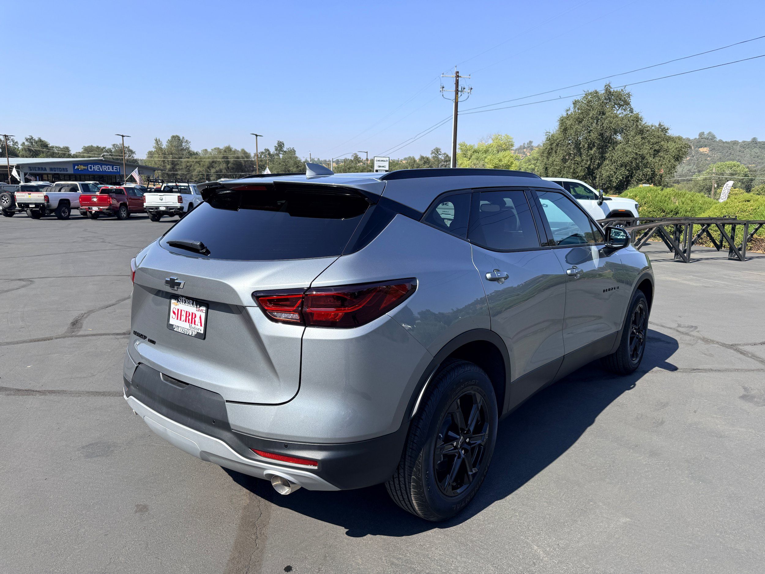 New 2026 Chevrolet Blazer LT w/ Convenience Package AWD/4WD image 4