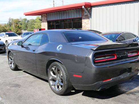Used 2021 Dodge Challenger R/T image 4