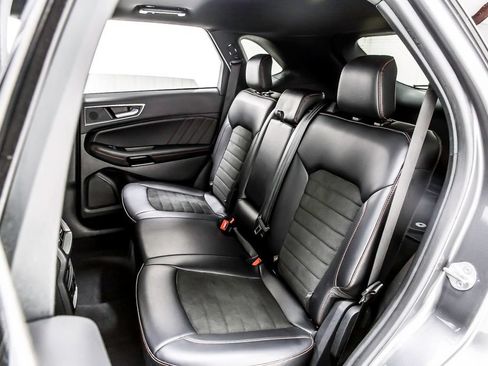 Used 2024 Ford Edge ST-Line AWD/4WD image 30