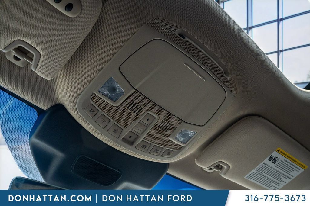 Used 2020 Lincoln Nautilus Reserve AWD/4WD image 14