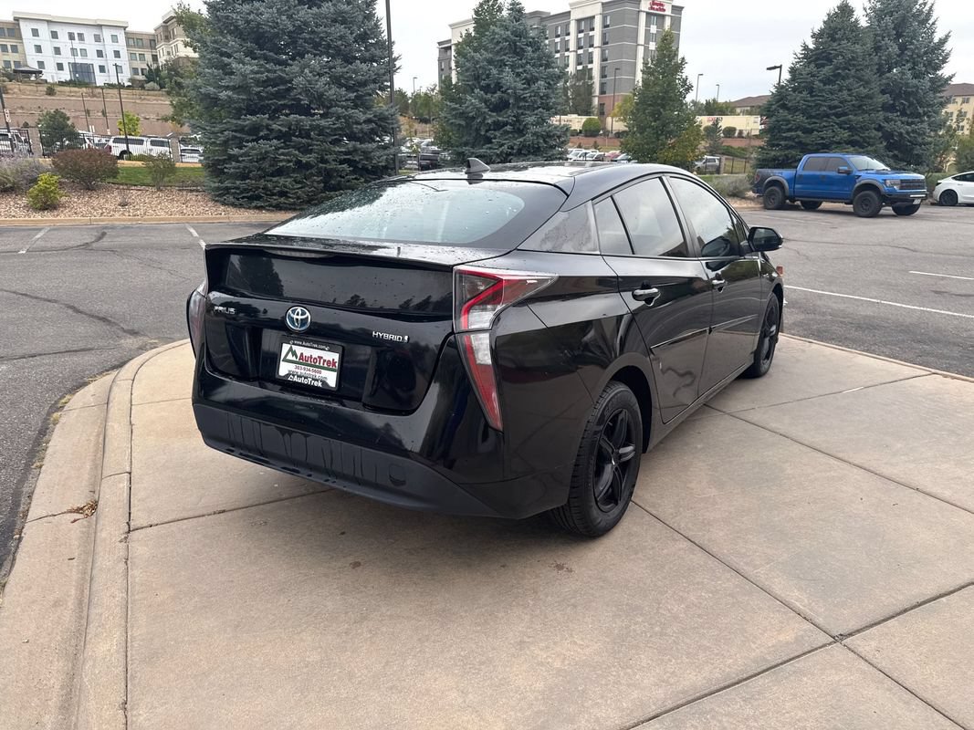 Used 2017 Toyota Prius One FWD image 7